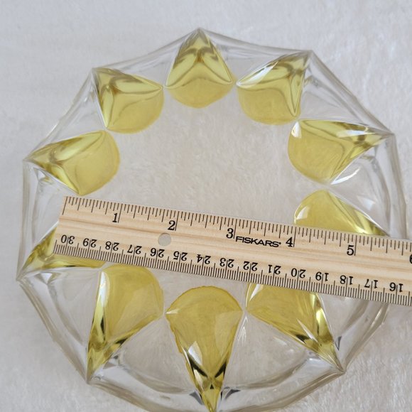 Vintage Glass Sun Design Bowl - Picture 8 of 9